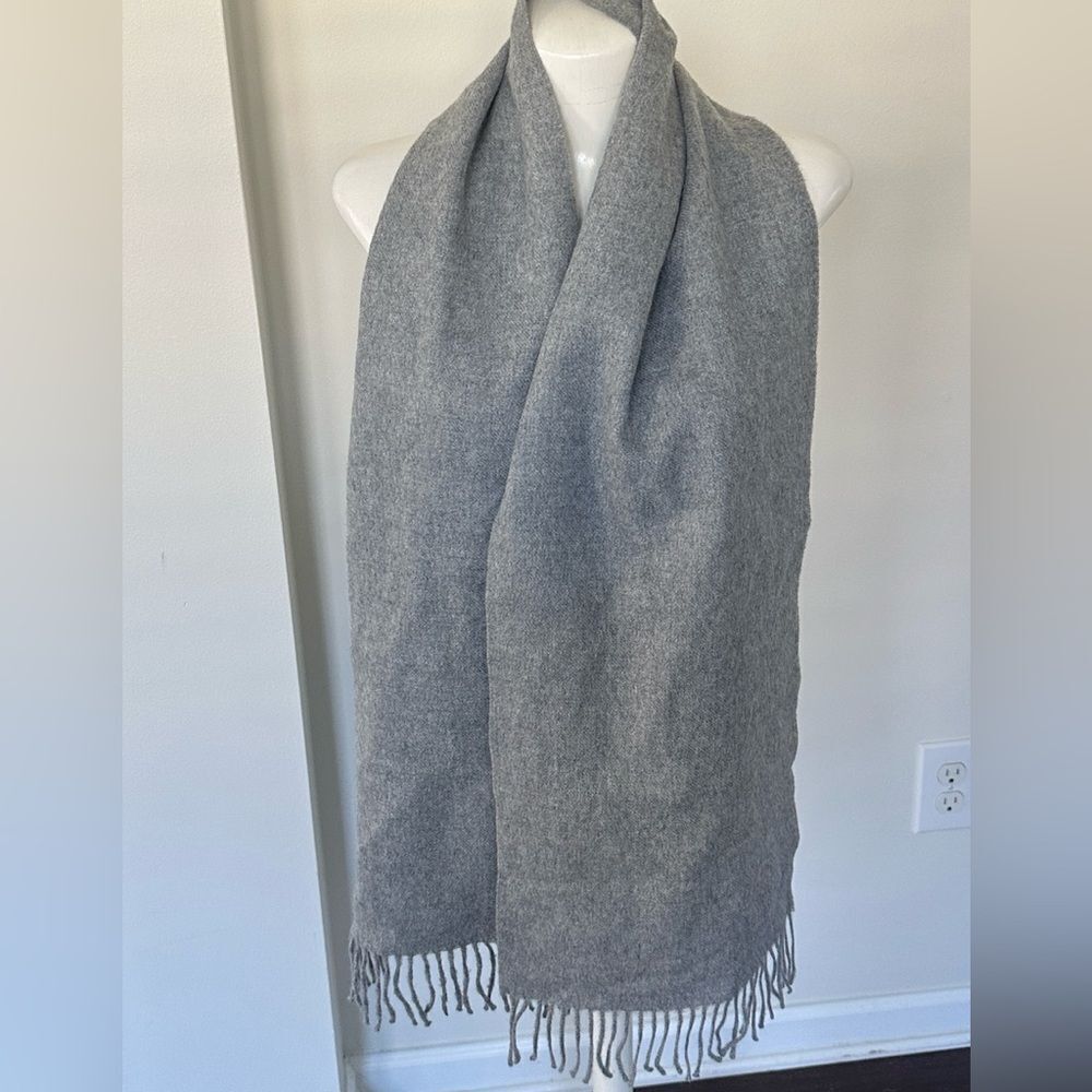 Pacas Gray Baby Alpaca Scarf